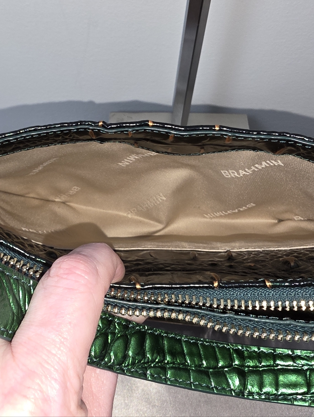 Brahmin Kyrie Evergreen Ombre Melbourne Croc Embossed Leather Shoulder Bag NWT - Picture 11 of 14